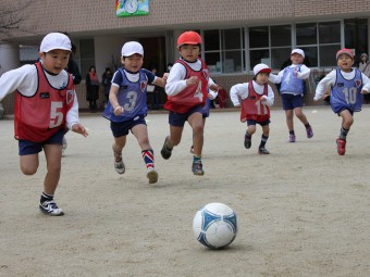 サンガサッカースクール	