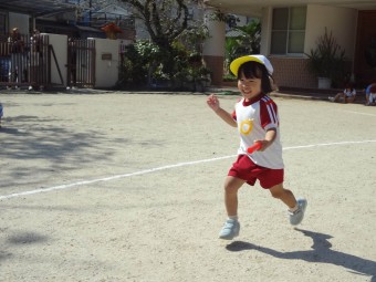 もちろん２才児さんもリレーしたよ