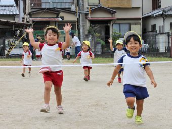 かけっこの練習～２才児さん