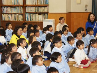 夢中で観ていて、めっちゃ笑ってる