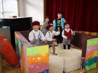 定番のトランポリン！