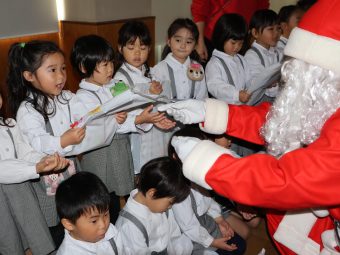 サンタさんとドキドキのご対面！
