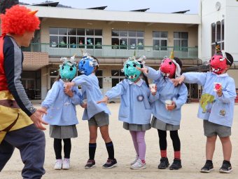 最後は年長鬼がえいっ！！